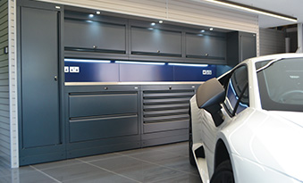 Dura garage workshop design